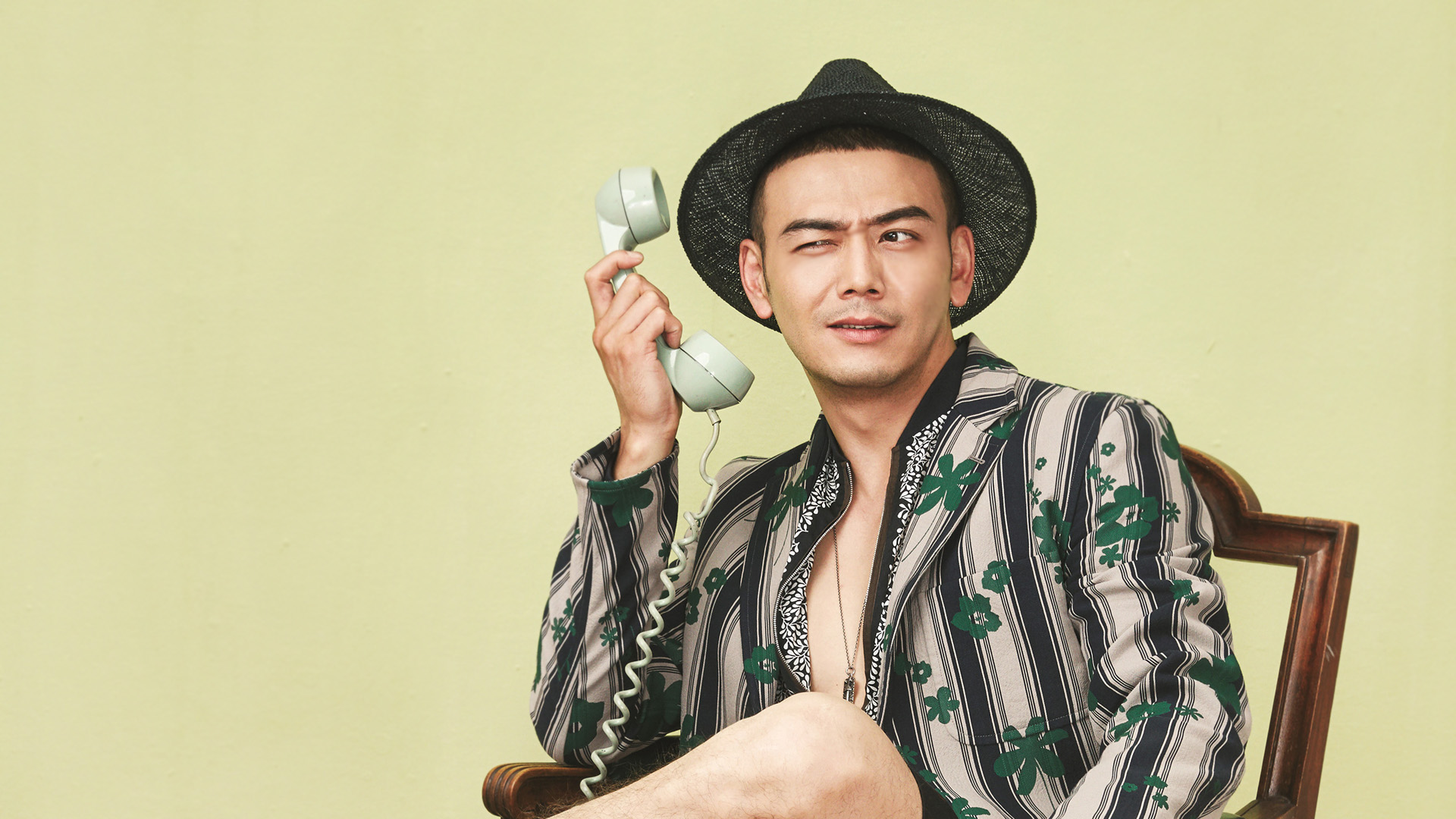 型男杨烁桌面壁纸